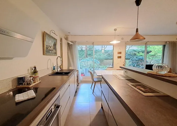 Salle - Kp - Avec Jardin - 6eme